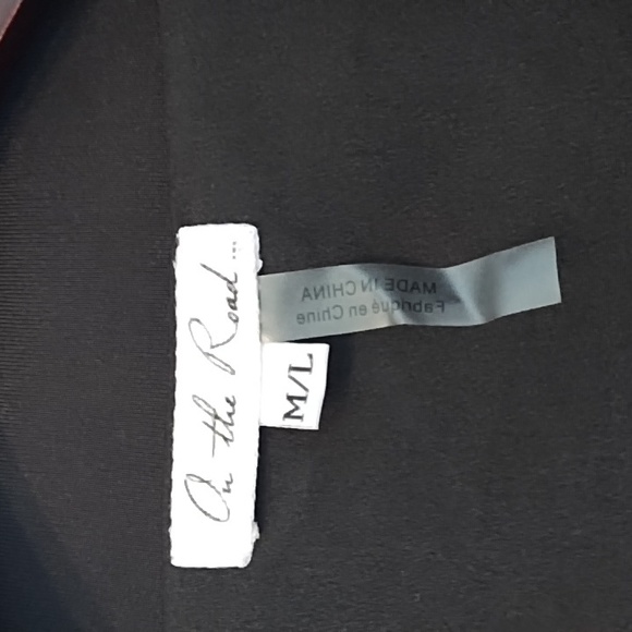 On the Road Tokyo faux fur open front jacket size M/L - Picture 2 of 5